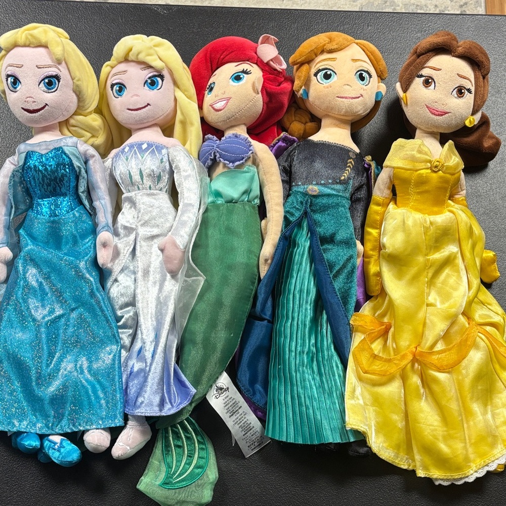 Disney Princess Plush Doll Collection - Blue, Silver, Green, Yellow